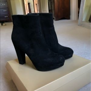 Target Pump Platform Booties
